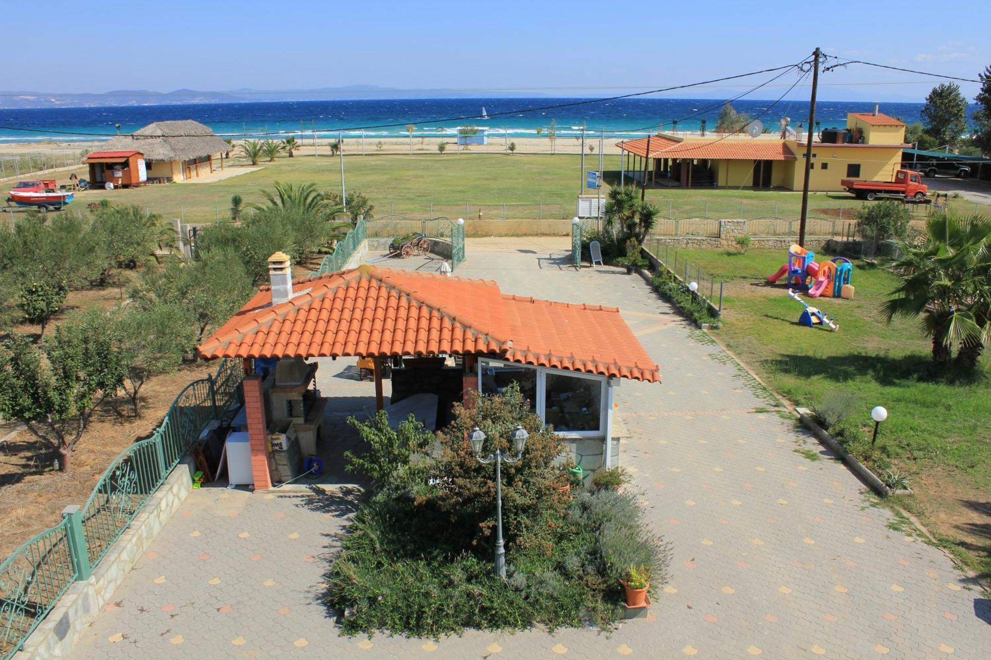 Seaview Aparthotel Nea Poteidaia Exterior foto